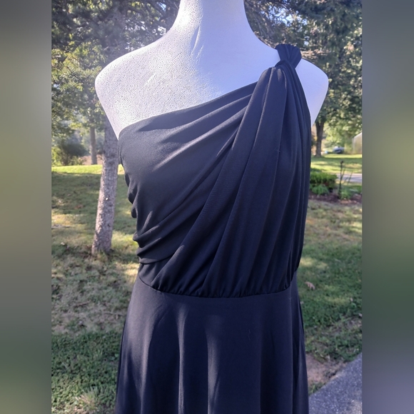 NWT Ann Taylor Elegant Black One-Shoulder Twist Dress Size 8 - Picture 3 of 11
